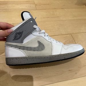 AIR JORDAN 1 RETRO ‘89 Cement LIKE NEW!!